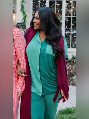 In My Sundays Pine Color Block Short Sleeve Crop Pant Pajama Set